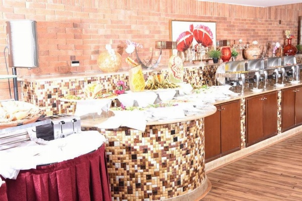 La Fontaine Jeddah Hotel image 7